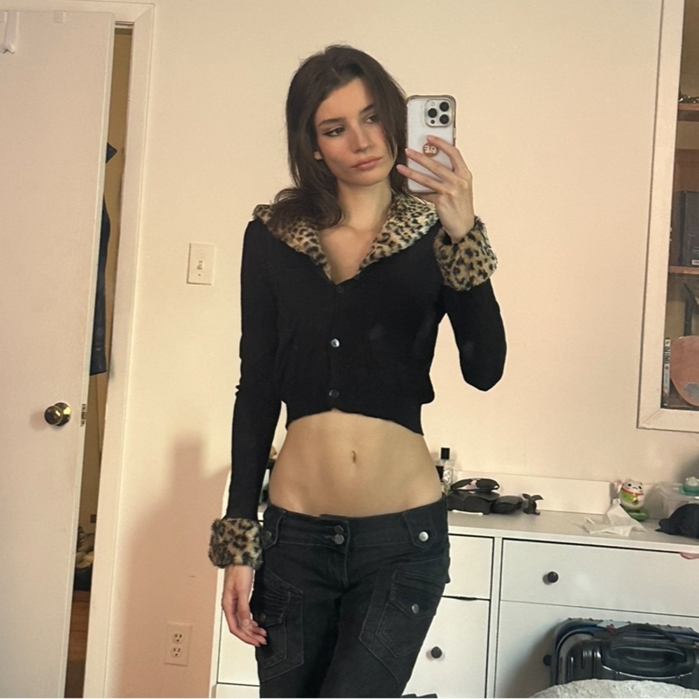 Current Mood/Dolls Kill cheetah fur trim cardigan